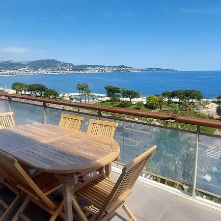 French Riviera Apartment *